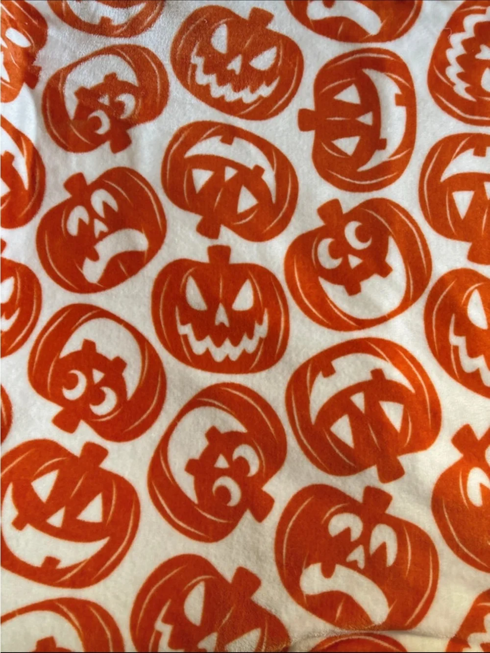 jack o’ lantern face blanket